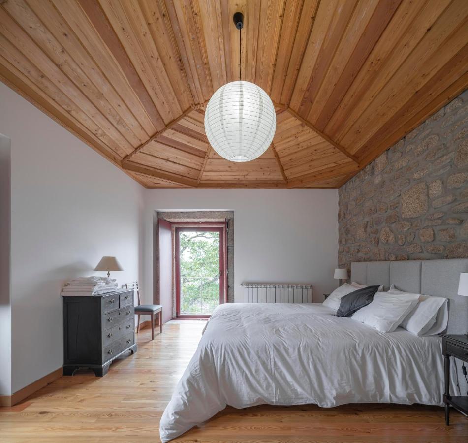 Вилла Casa Da Moiroa Sendim  Экстерьер фото