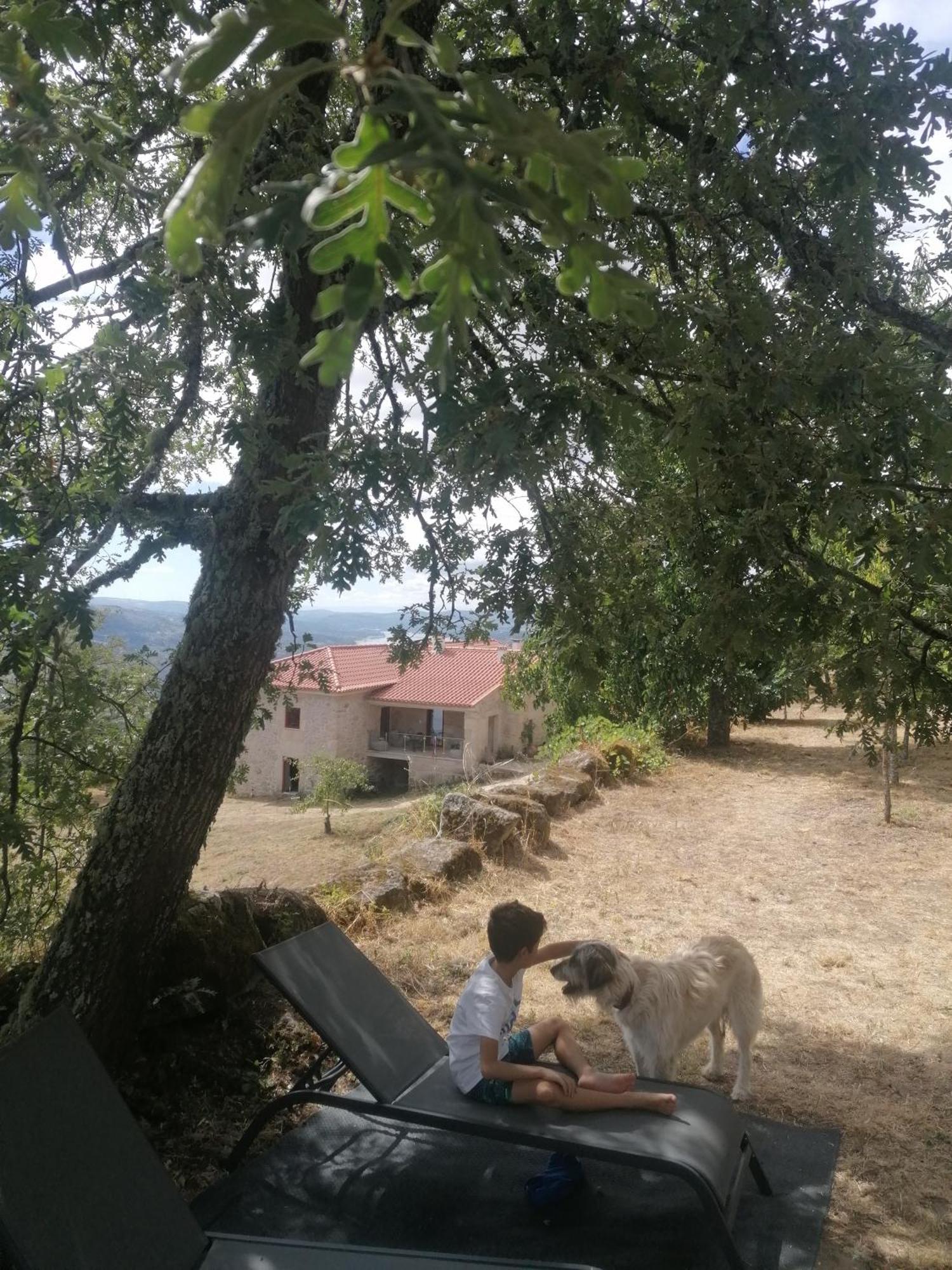 Вилла Casa Da Moiroa Sendim  Экстерьер фото